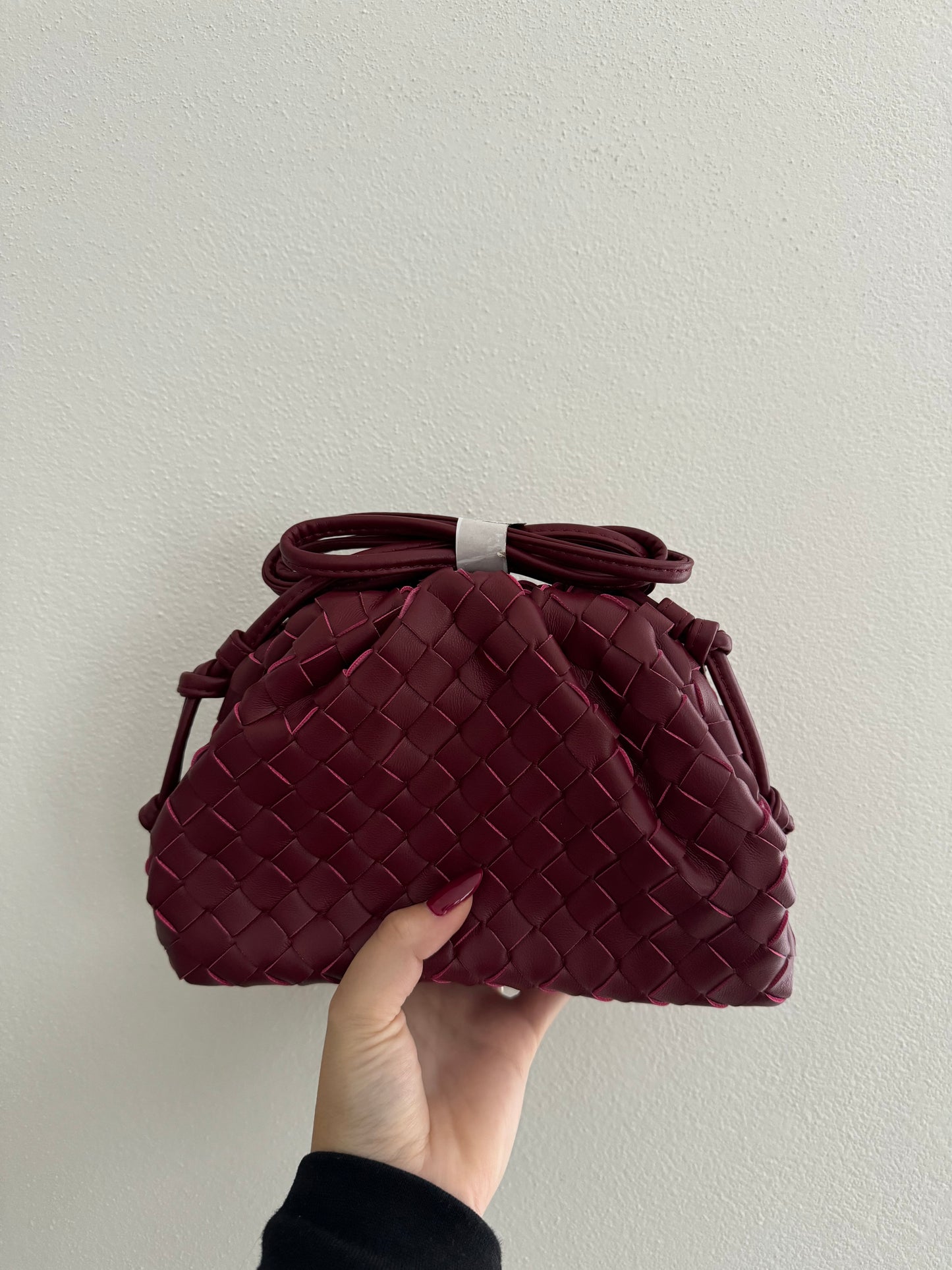 Cloud bag bordeaux