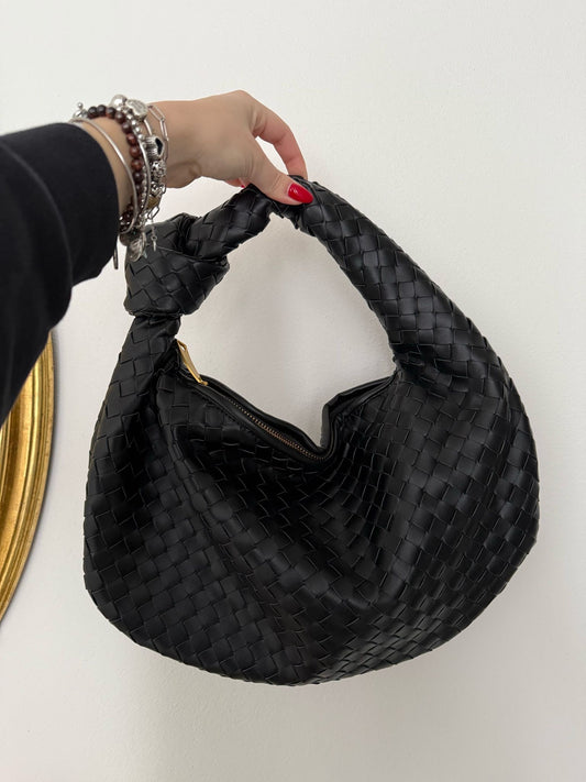 Lily maxy black